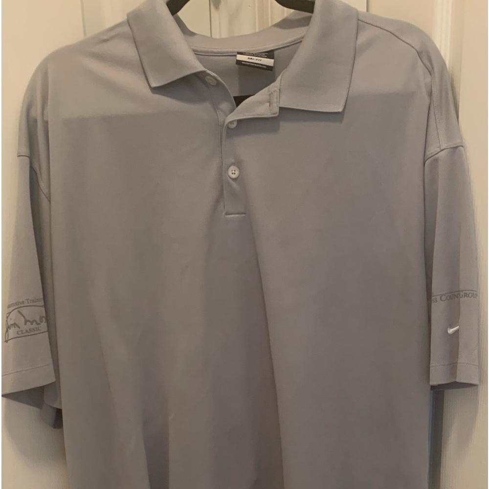 Nike Dri fit golf polo XXL in great shape.